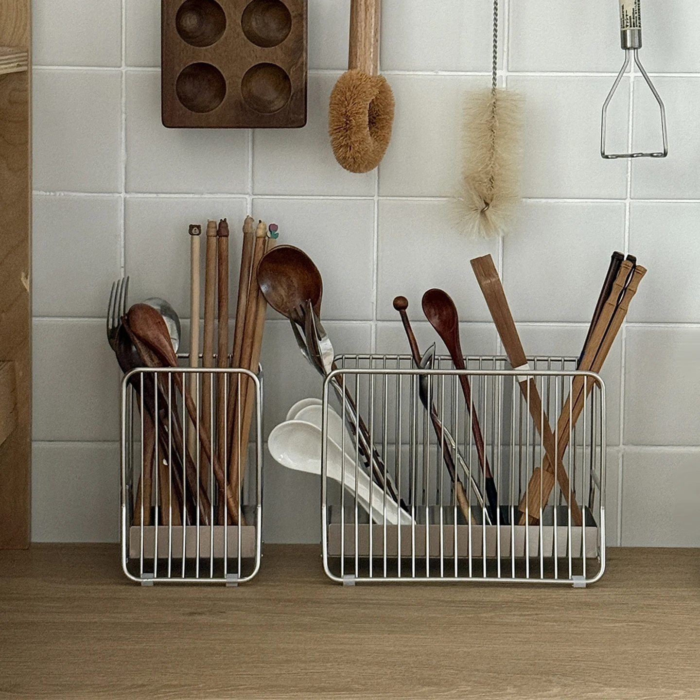 Kitchen Utensil Holder - حامل عيدان الطعام المثبت على الحائط