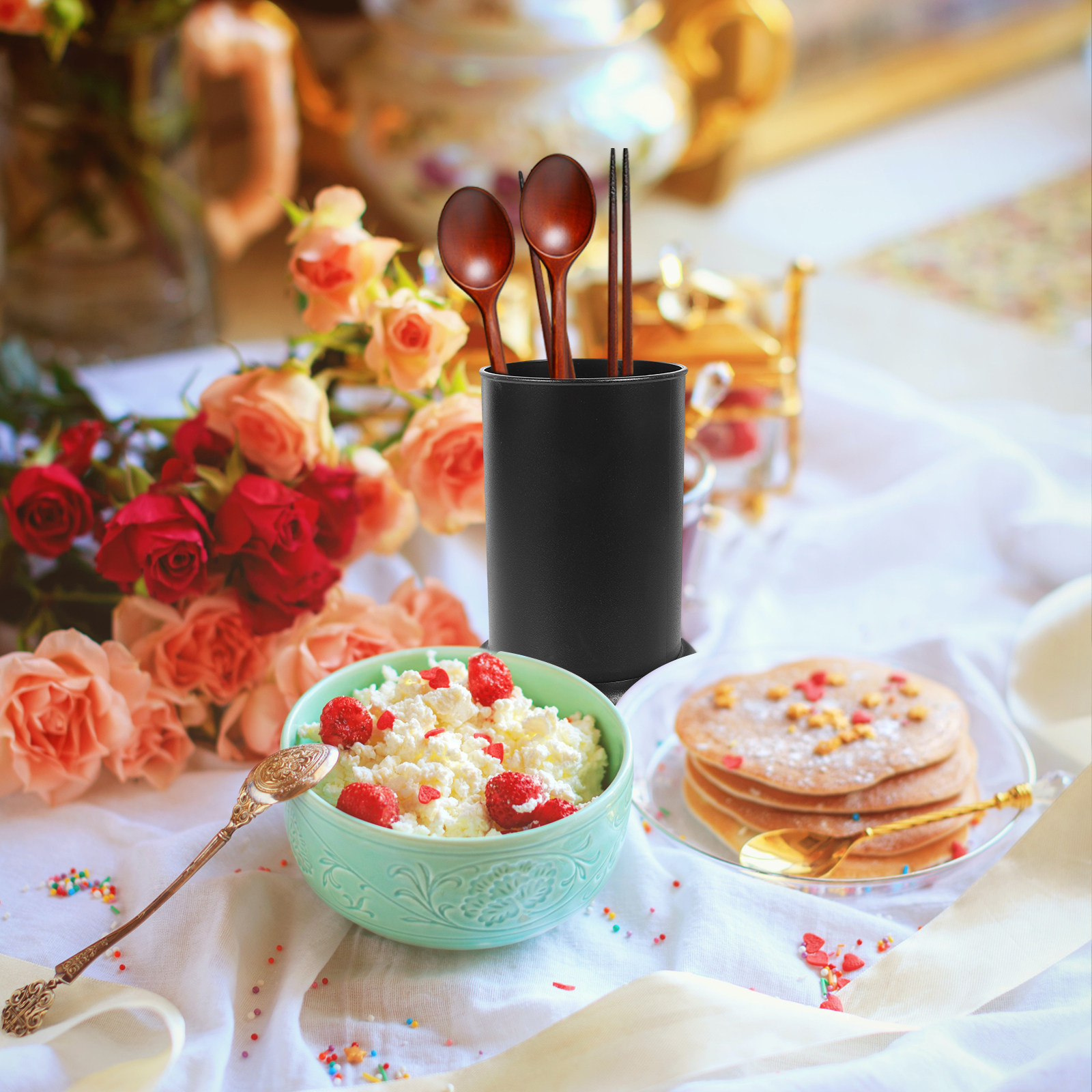 حامل عيدان الطعام البلاستيكي ا - مراجعة Kitchen Utensil Holder وسعره